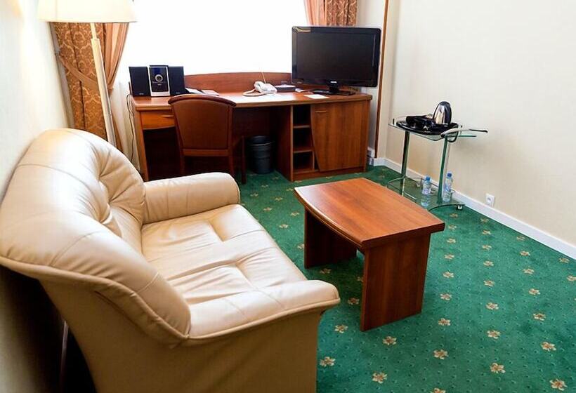 سوییت جونیور, Maxima Panorama