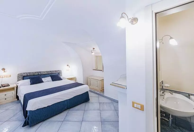 سوییت جونیور, Nettuno