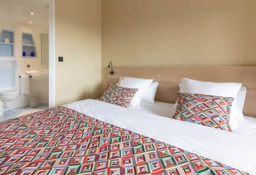 Standard Room, Restaurant Stand Inn