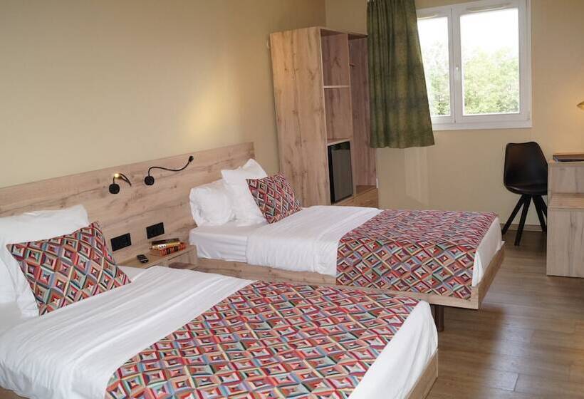 اتاق استاندارد, Restaurant Stand Inn