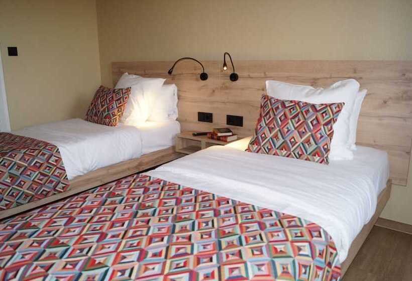 اتاق استاندارد, Restaurant Stand Inn