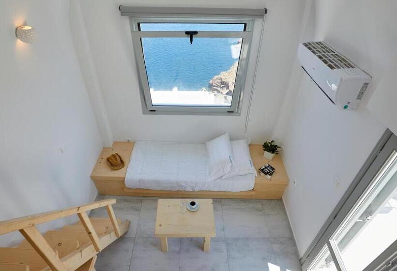 Juniorsvit Havsutsikt, Santorini View