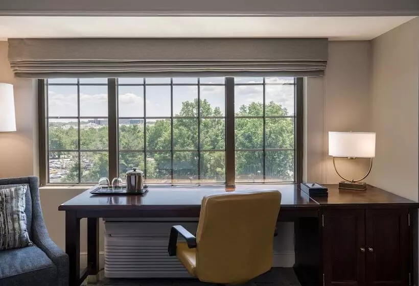 اتاق استاندارد با 2 تخت دوبل, Sheraton Baltimore Washington Airport   Bwi