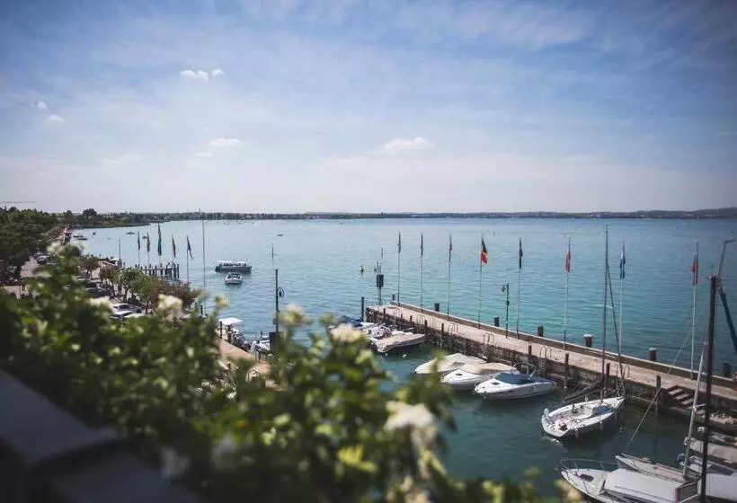 景色の見えるデラックスルーム, Sirmione Terme