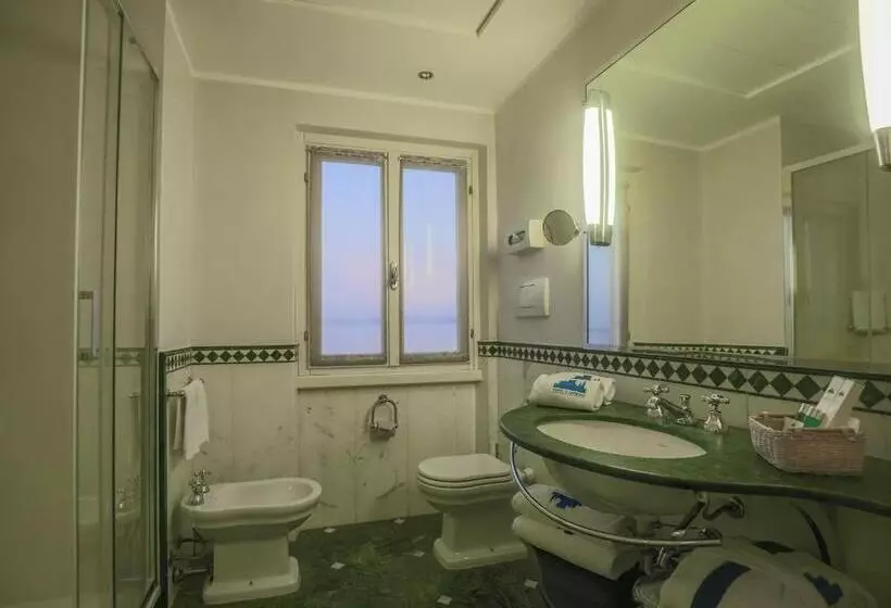 レイクビュースタンダードルーム, Sirmione Terme