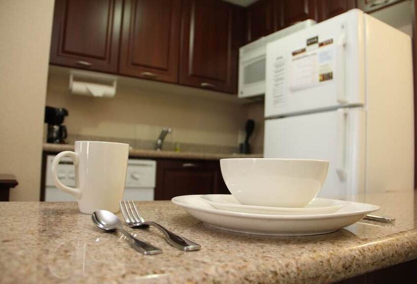 إستوديو قياسى, Staybridge Suites London, An Ihg