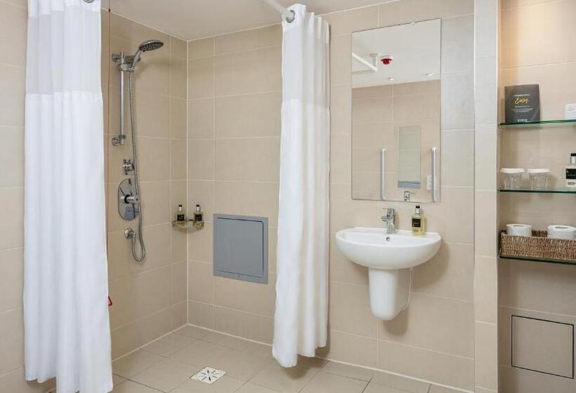 스탠다드 스튜디오, Staybridge Suites Newcastle, An Ihg