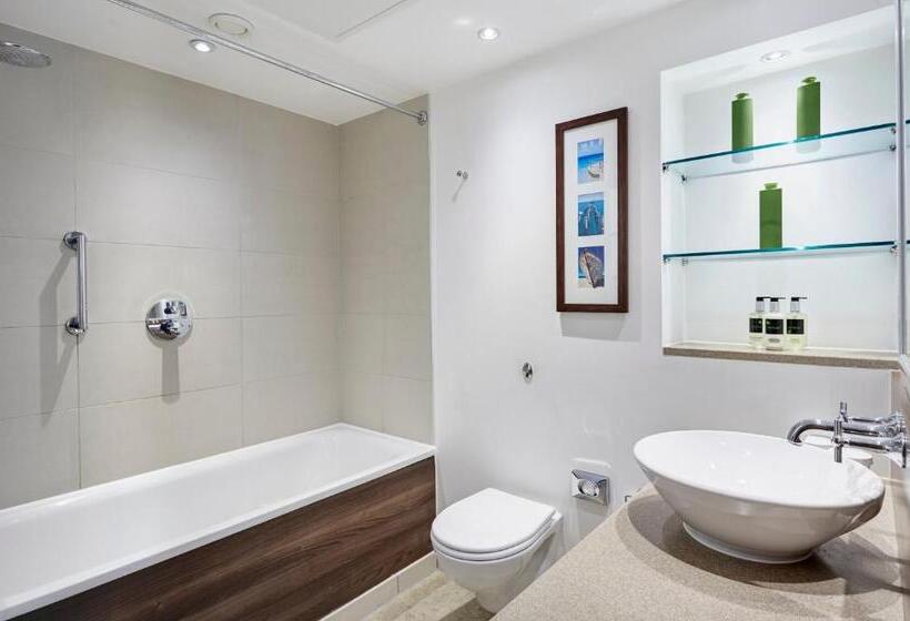 스위트, Staybridge Suites Newcastle, An Ihg