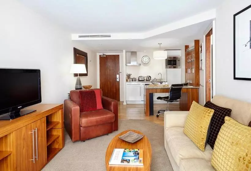 スイート, Staybridge Suites Newcastle, An Ihg