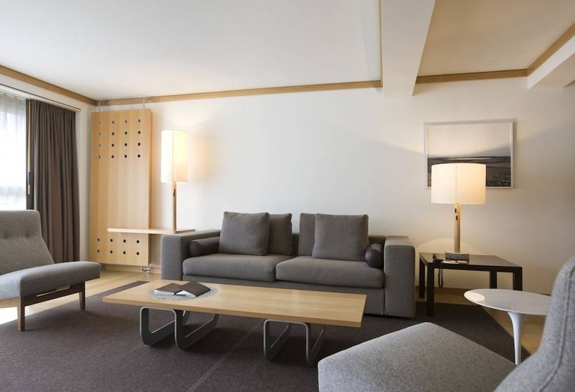 سوییت, The Omnia