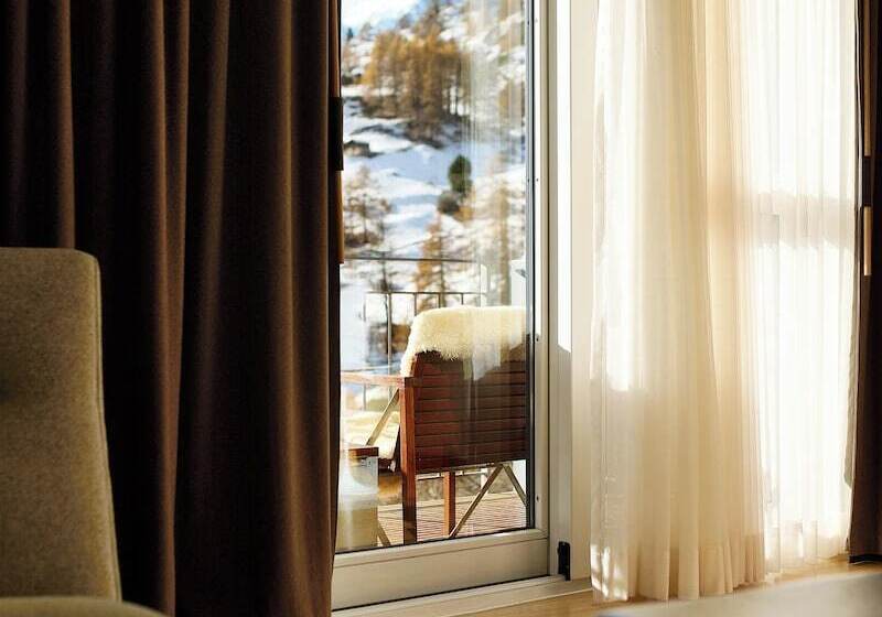 سوئیت با چشمانداز, The Omnia