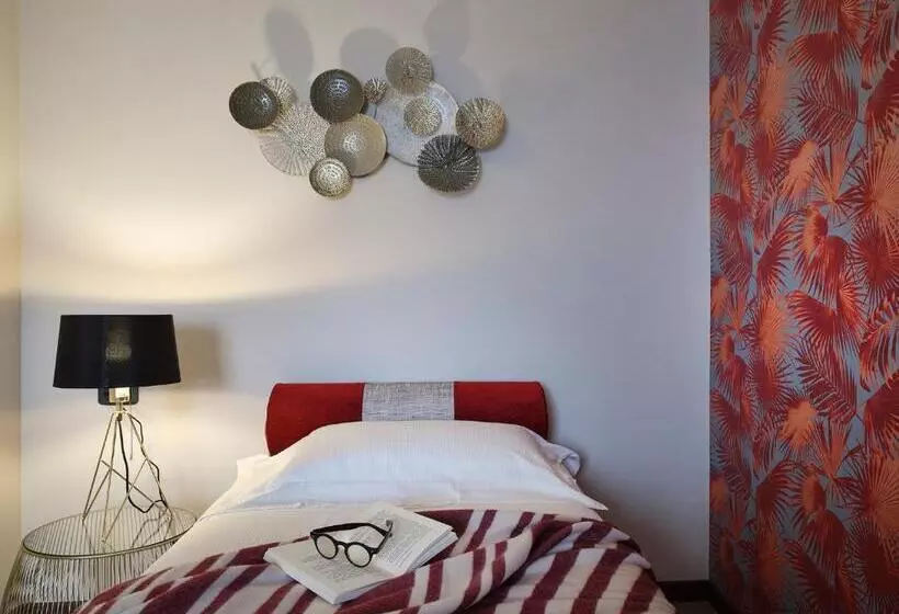 Deluxe Neljän Hengen Huone, Winter Garden Hotel Bergamo Airport