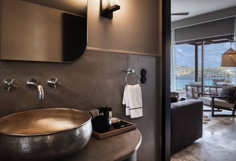 جناح بريميوم مطل علي البحر, Domes Of Elounda, Autograph Collection