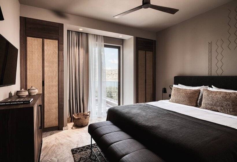 جناح بريميوم مطل علي البحر, Domes Of Elounda, Autograph Collection