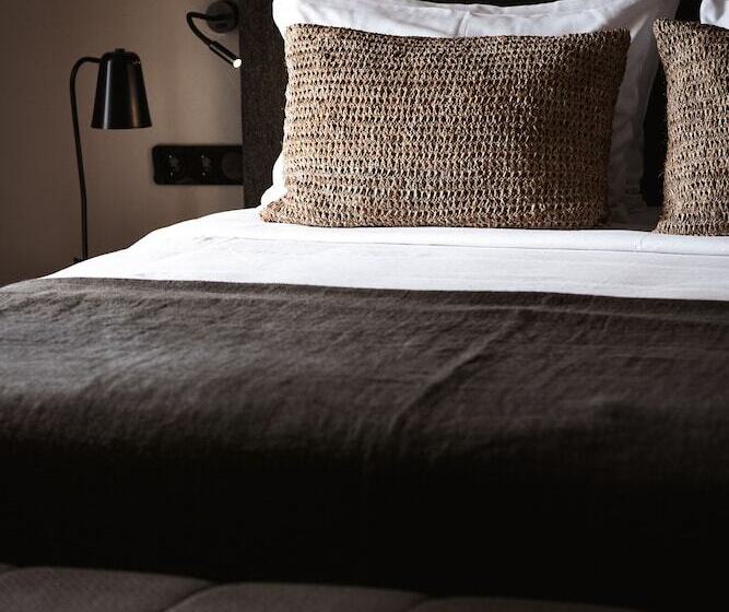 جناح عائلي, Domes Of Elounda, Autograph Collection