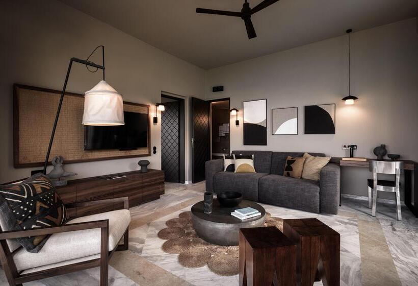 جناح عائلي, Domes Of Elounda, Autograph Collection