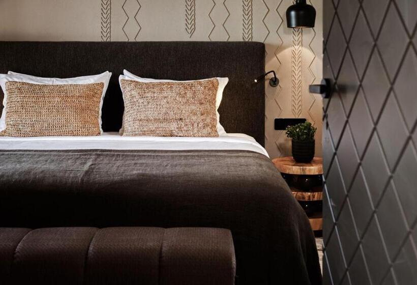 جناح بريميوم مطل علي البحر, Domes Of Elounda, Autograph Collection