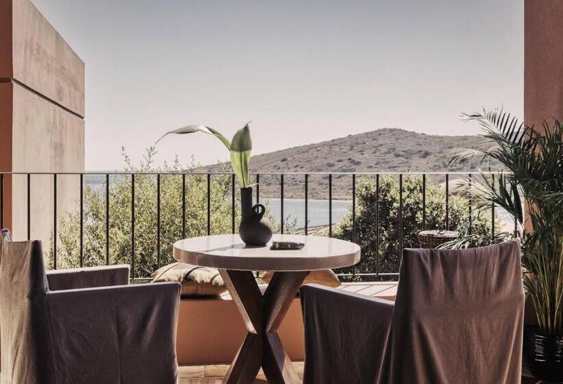 جناح عائلي, Domes Of Elounda, Autograph Collection