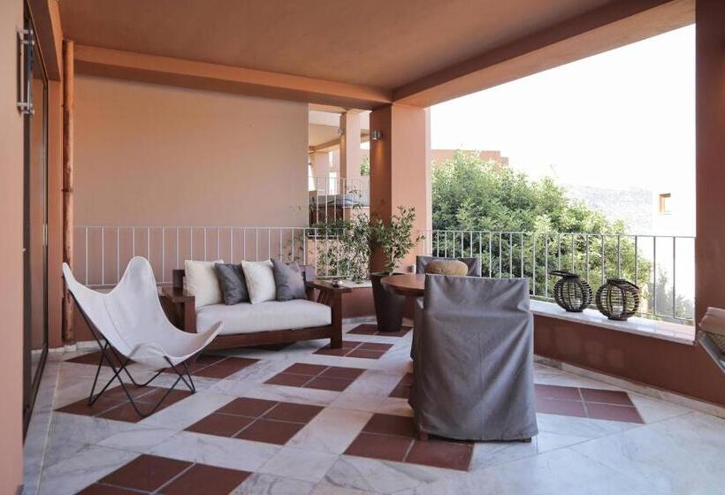 جناح عائلي, Domes Of Elounda, Autograph Collection