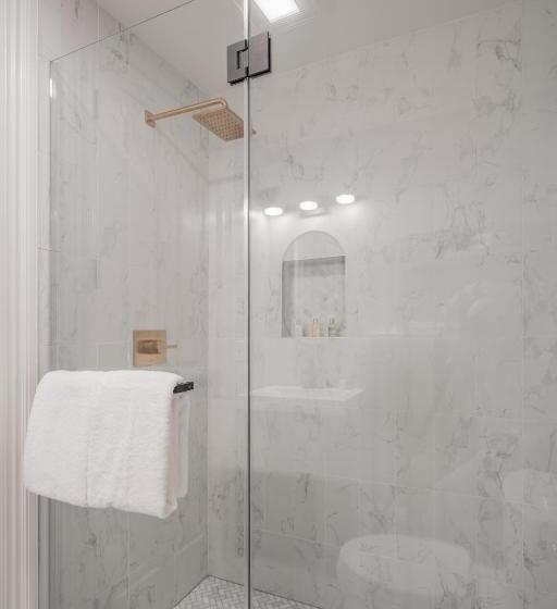 Номер Superior Кровать Кинг, The George   Luxury Boutique Inn