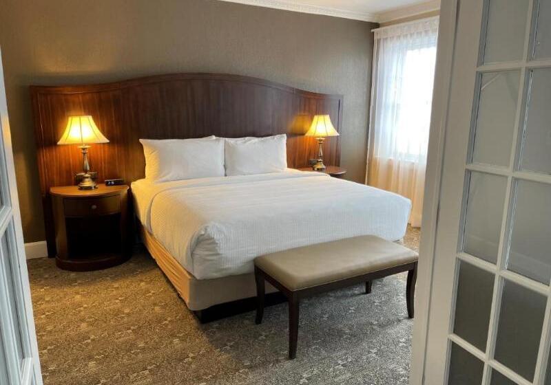 Стандартный Номер Кровать Кинг, The Americus Hotel, Trademark Collection By Wyndham