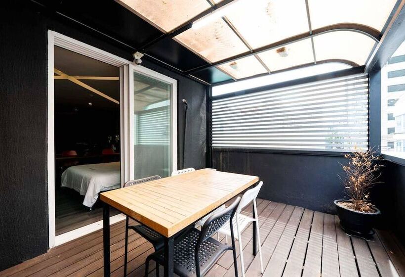 اتاق استاندارد با چشم‌انداز, Suncheon Hotel Tt