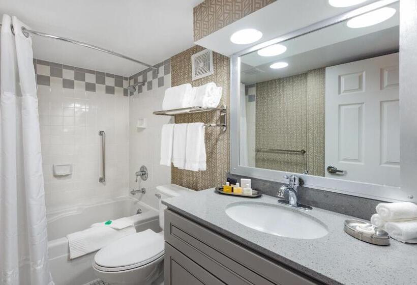 Номер Стандарт 2 Двуспальные Кровати, The Americus Hotel, Trademark Collection By Wyndham