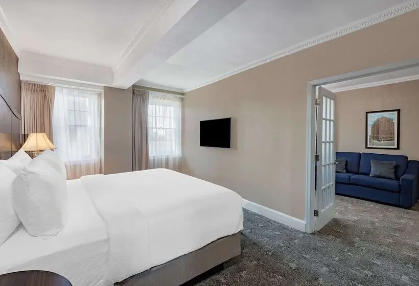 سوئیت پریمیوم, The Americus Hotel, Trademark Collection By Wyndham