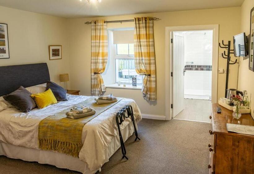 带大床的豪华间, The Mulberrys B&b