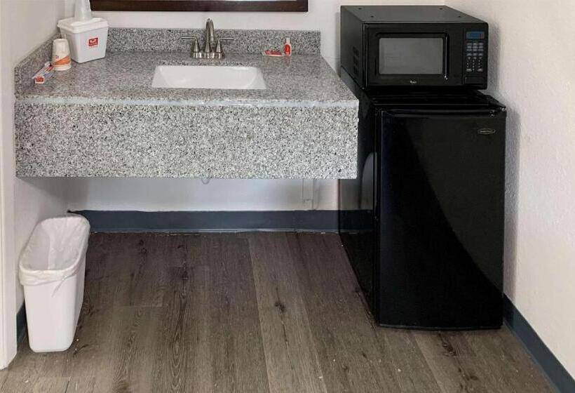 身障者適用スタンダードルーム, Rodeway Inn