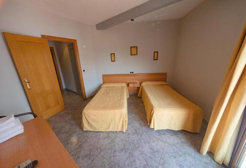 Номер Стандарт, Hostal Virginia