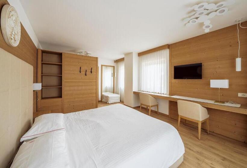 Люкс с Балконом, Barisetti Sport