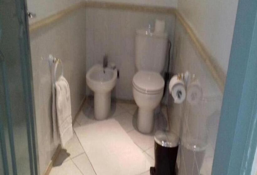 سوئیت با تخت بزرگ, Belere Arfoud