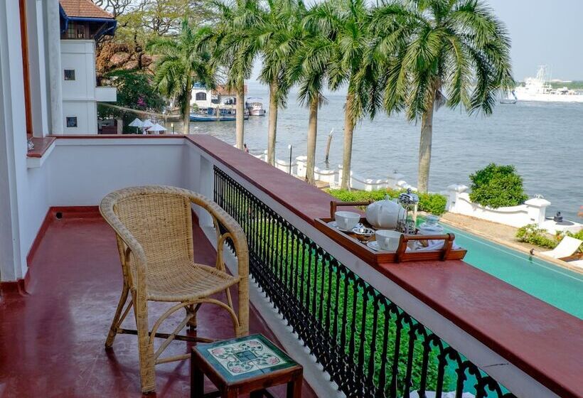 اتاق استاندارد, Brunton Boatyard A Cgh Earth Experience