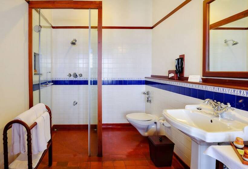 اتاق استاندارد, Brunton Boatyard A Cgh Earth Experience