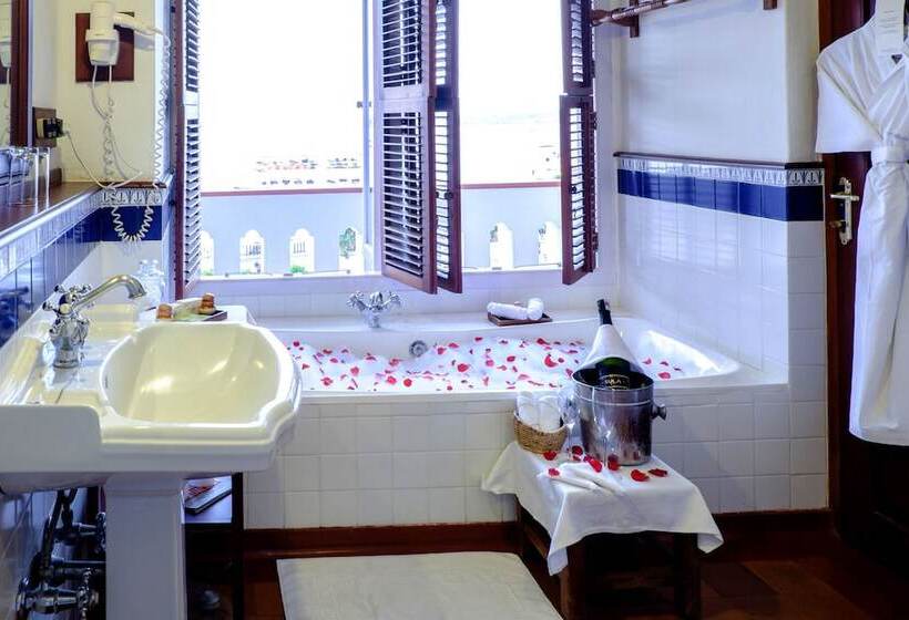 اتاق استاندارد, Brunton Boatyard A Cgh Earth Experience