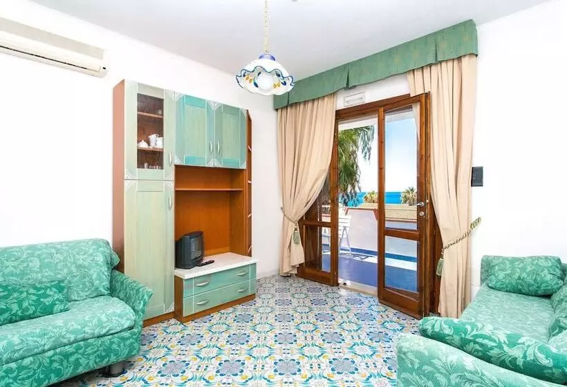 آپارتمان 1 خوابه, Club Residence Martinica