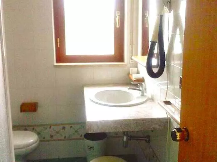 اتاق استاندارد سه نفره, Club Residence Martinica