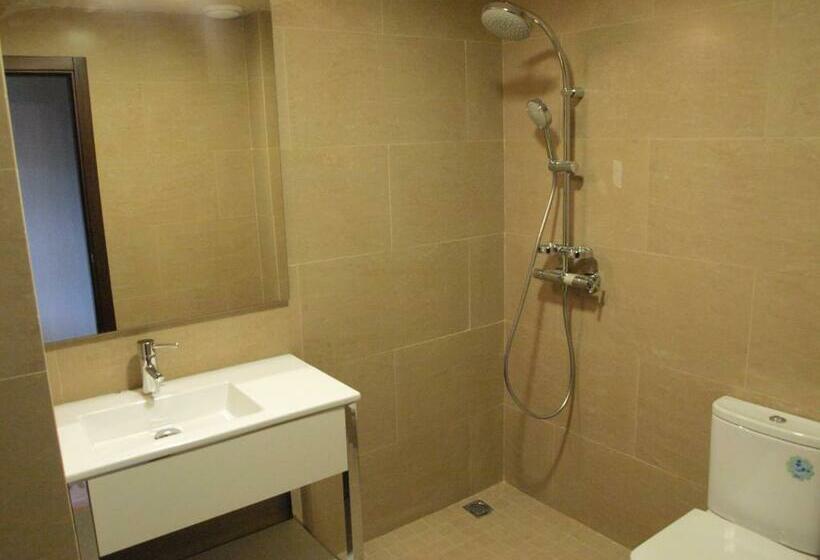 اتاق استاندارد, Dinastia