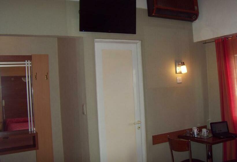 חדר סטנדרט יחיד, Embajador