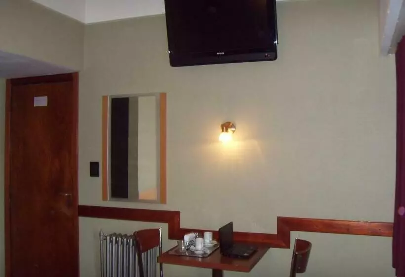 اتاق استاندارد یک نفره, Embajador