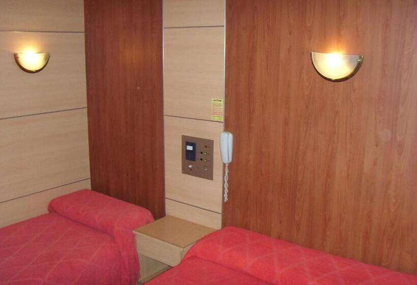 חדר סטנדרט, Embajador