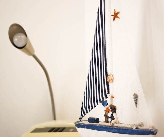 스탠다드 싱글 룸, Embassy