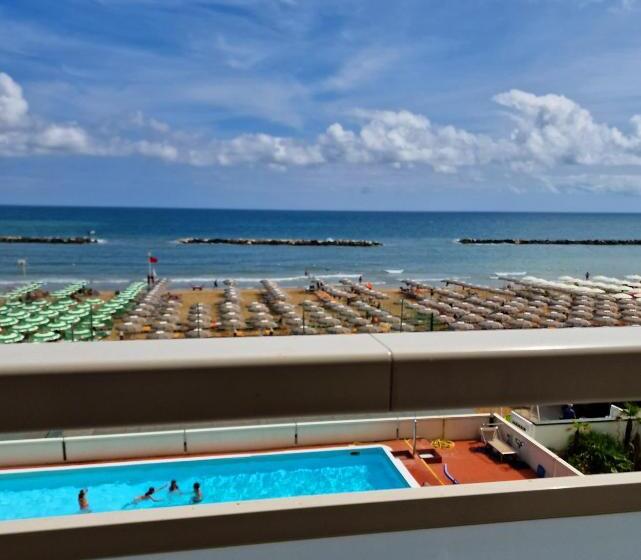 스탠다드 룸 바다 전망, Embassy