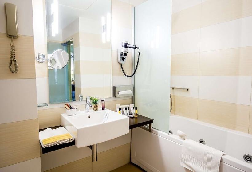 エクゼクティブルーム, Golden Tulip Ana Tower Sibiu