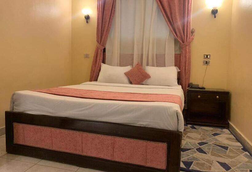 اتاق کلاسیک با تخت دونفره, Holidays Express