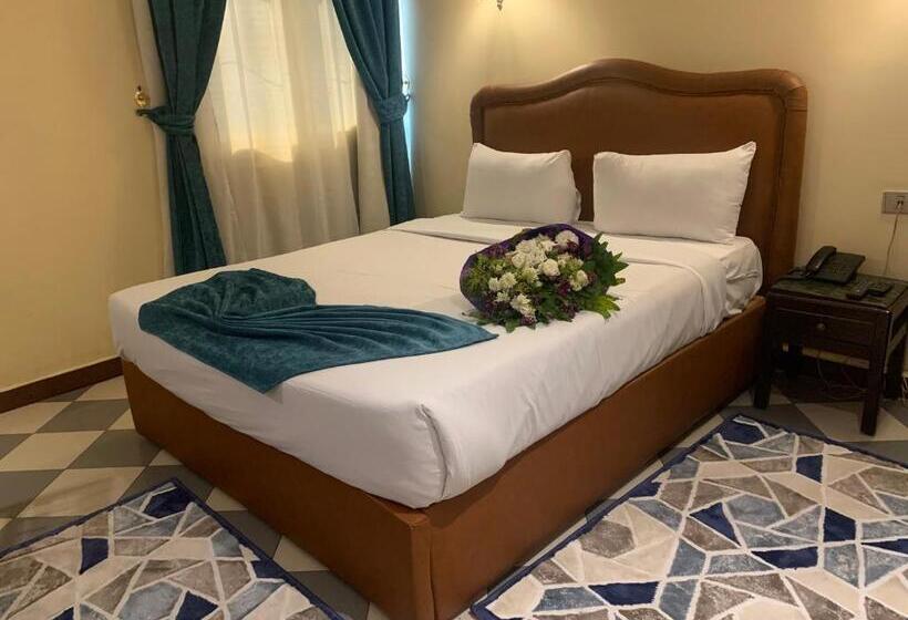 اتاق لوکس با تخت بزرگ, Holidays Express