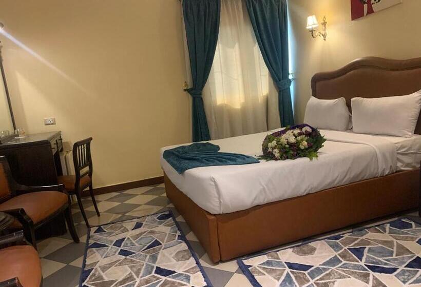 اتاق لوکس با تخت بزرگ, Holidays Express