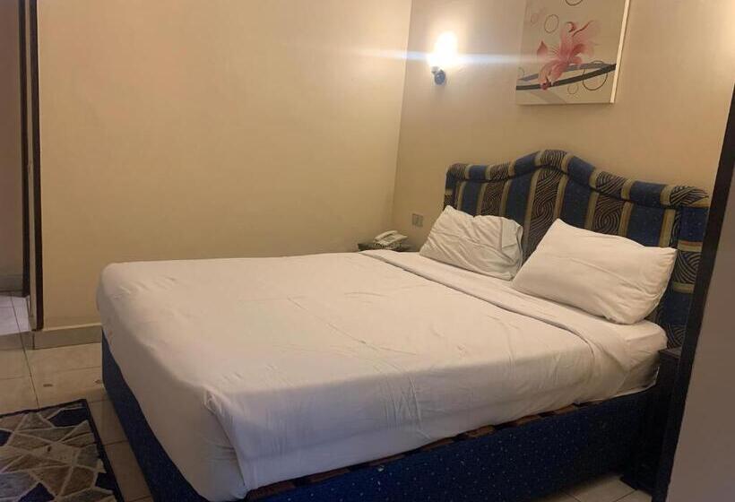 اتاق لوکس, Holidays Express