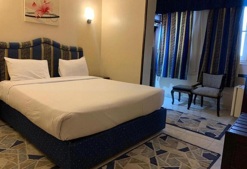 اتاق لوکس با تخت بزرگ, Holidays Express